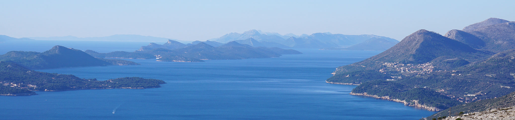 Coastal landscape in the Mediterranean, Croatia - Photo by Sandra Grego